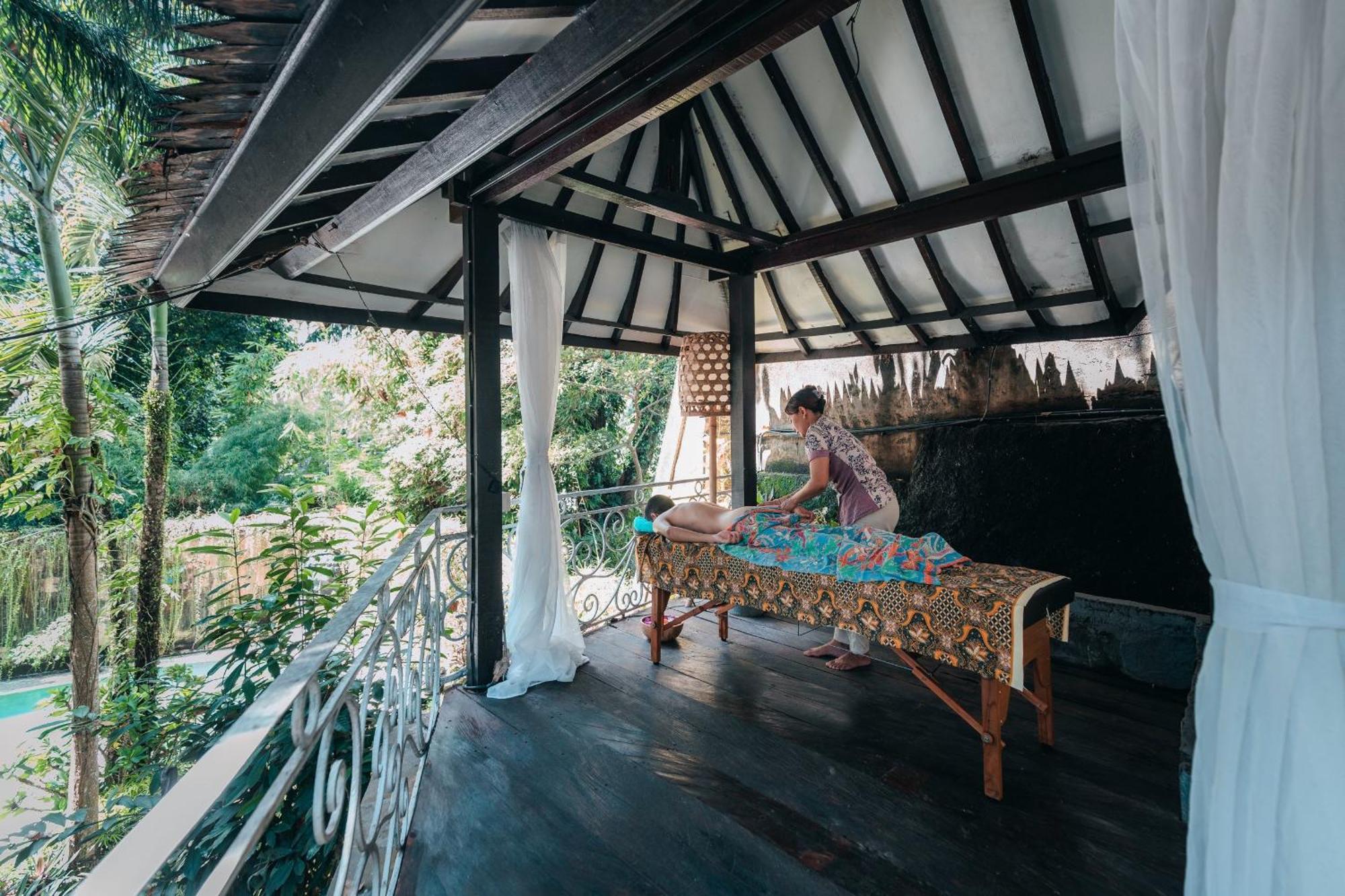 Sattva Yoga Retreat Villas Canggu Extérieur photo
