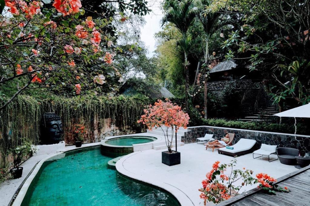 Sattva Yoga Retreat Villas Canggu Extérieur photo