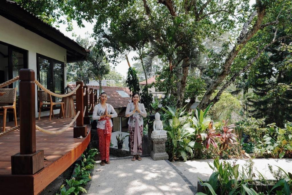 Sattva Yoga Retreat Villas Canggu Extérieur photo