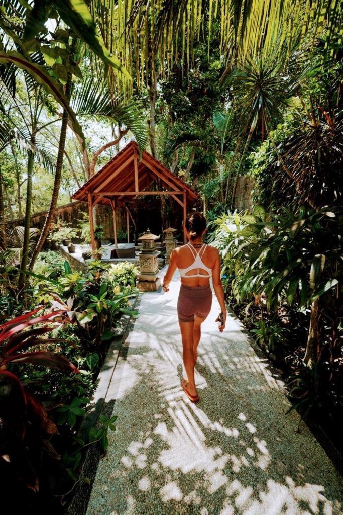 Sattva Yoga Retreat Villas Canggu Extérieur photo
